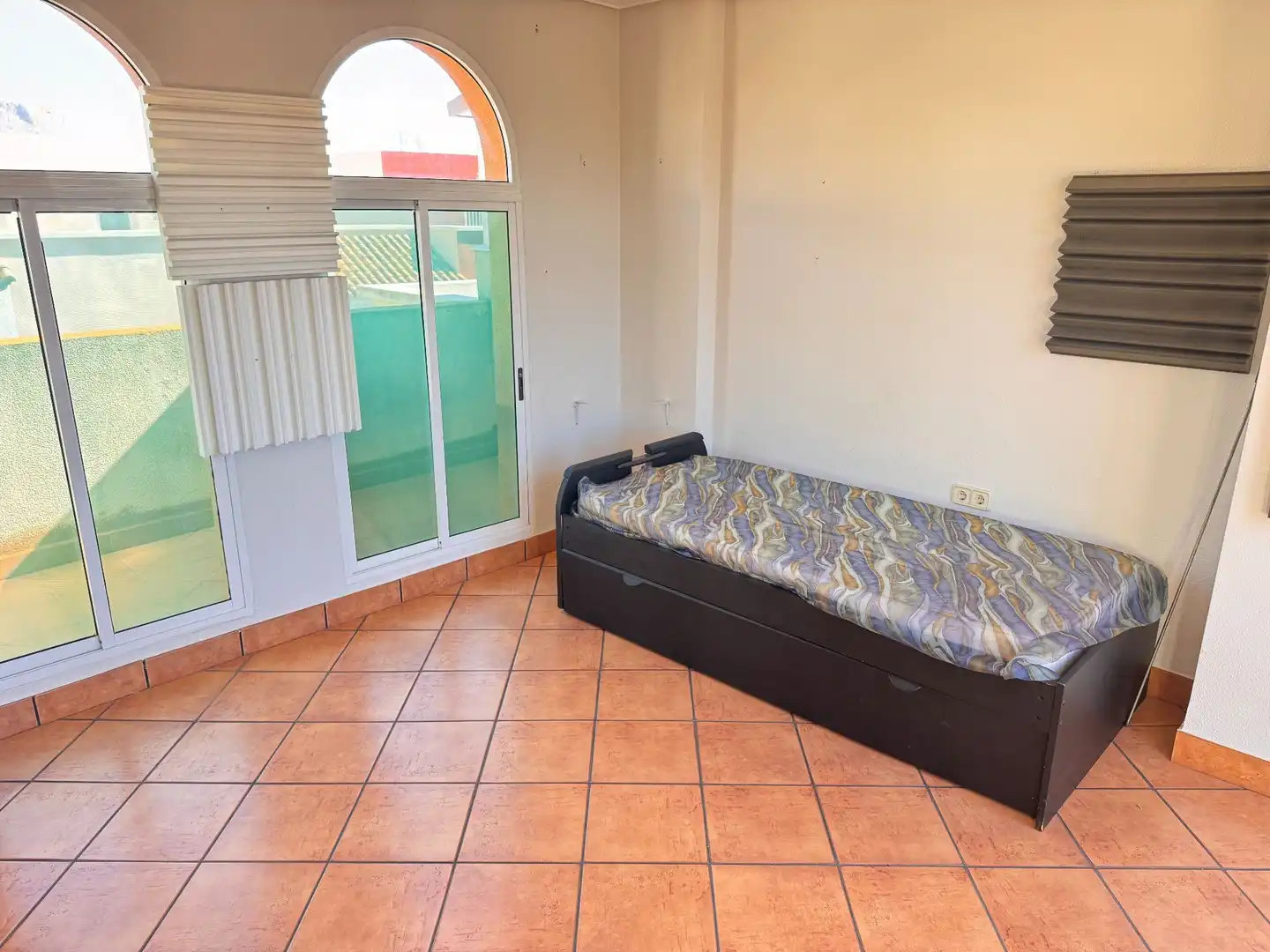 Dormitori de Casa adosada en venda en Roquetas de Mar amb Aire condicionat, Terrassa i Traster