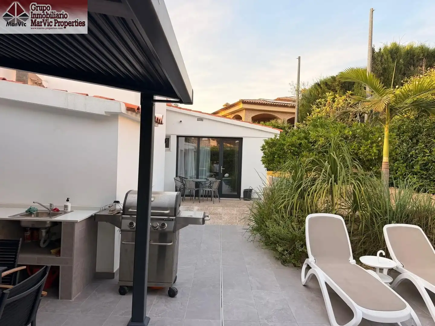 Terrassa de Casa o xalet en venda en Benidorm amb Aire condicionat, Terrassa i Piscina