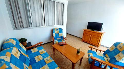 Foto 4 de Apartamento de alquiler en Avenida 8 de Marzo, Playa del Inglés, Las Palmas