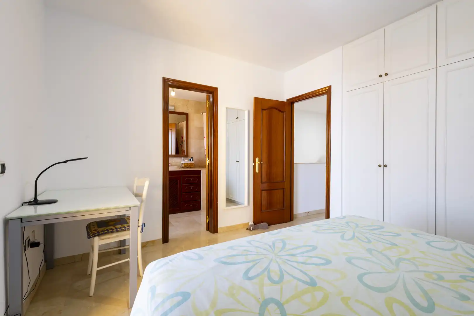 Habitación de Casa adosada en venta en Candelaria con Terraza, Trastero y Balcón