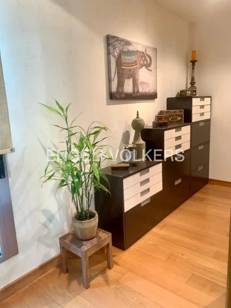 Casa o xalet en venda en Santa Cruz de Bezana amb Calefacció, Jardí privat i Parquet
