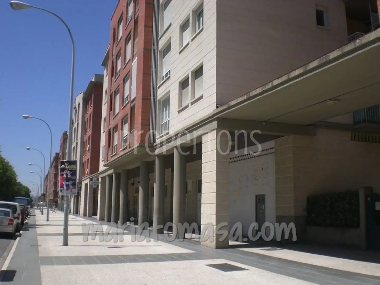 Vista exterior de Local en venda en Vitoria - Gasteiz