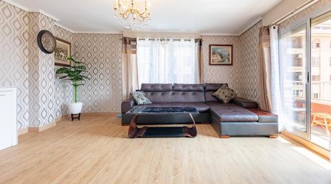 Foto 3 de Pis en venda a Avenida de Abril - 9 de Octubre, Sagunto / Sagunt