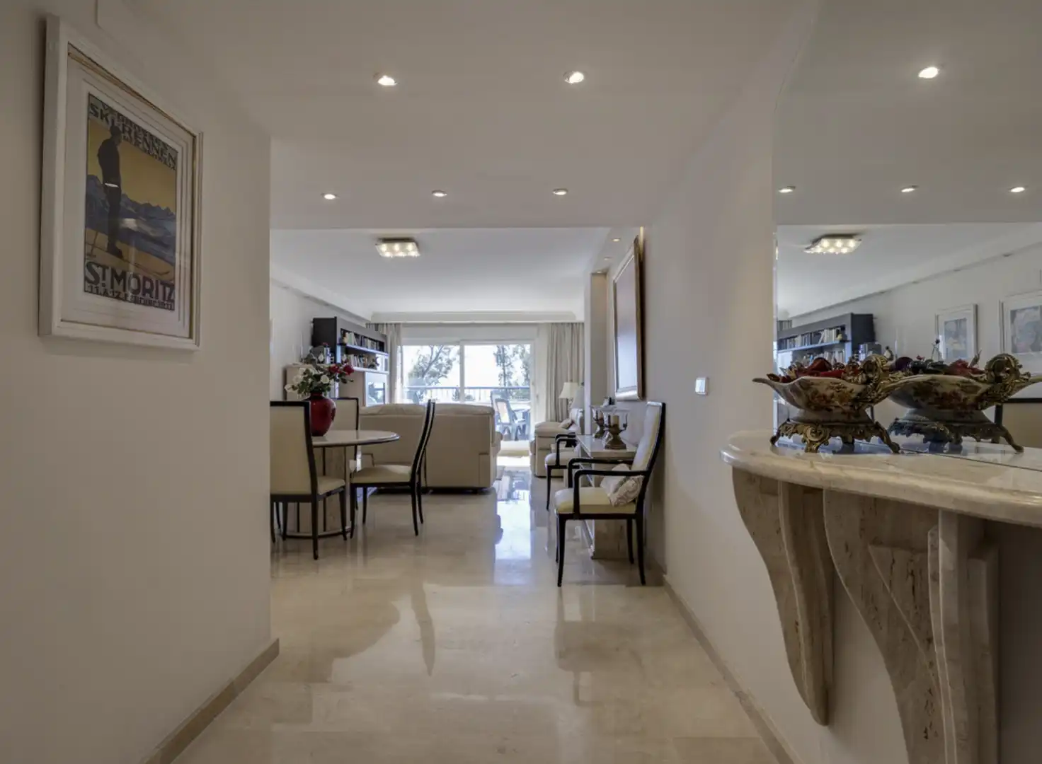 Comedor de Apartamento en venta en Marbella con Aire acondicionado, Calefacción y Terraza