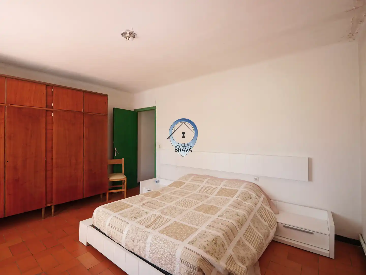 Schlafzimmer von Country house zum Verkauf in Bescanó mit Heizung, Privatgarten und Terrasse