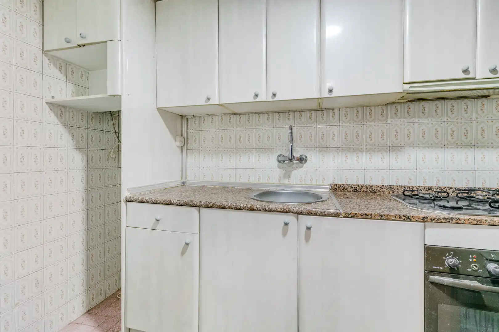 Kitchen of Flat for sale in Barcelona  with Balcony