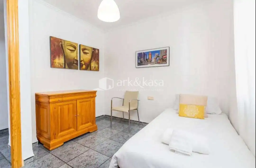 Habitación de Casa o chalet de alquiler en Torrent con Jardín privado, Terraza y Trastero