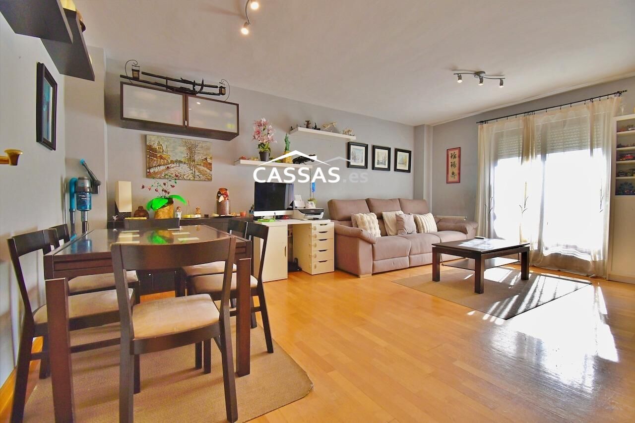 Living room of Flat for sale in Torrejón de Ardoz  with Air Conditioner, Heating and Terrace