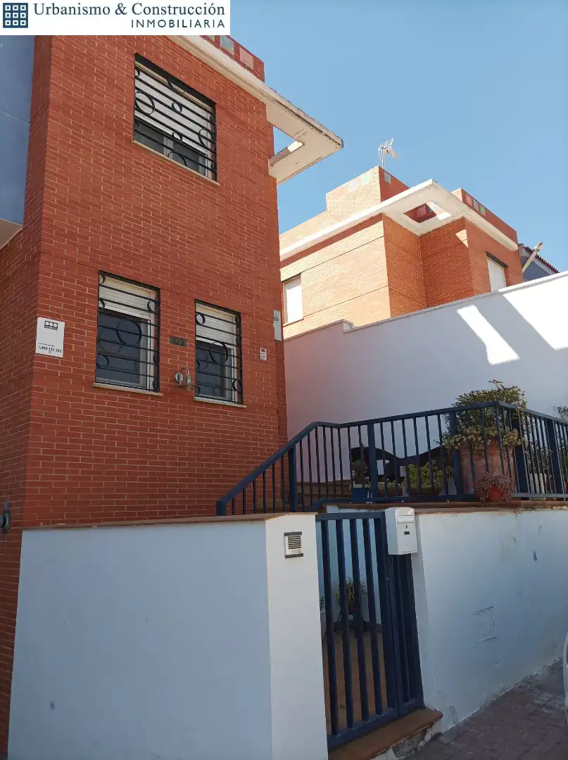 Adossat amb piscina en venda a Poblete, imagen 61