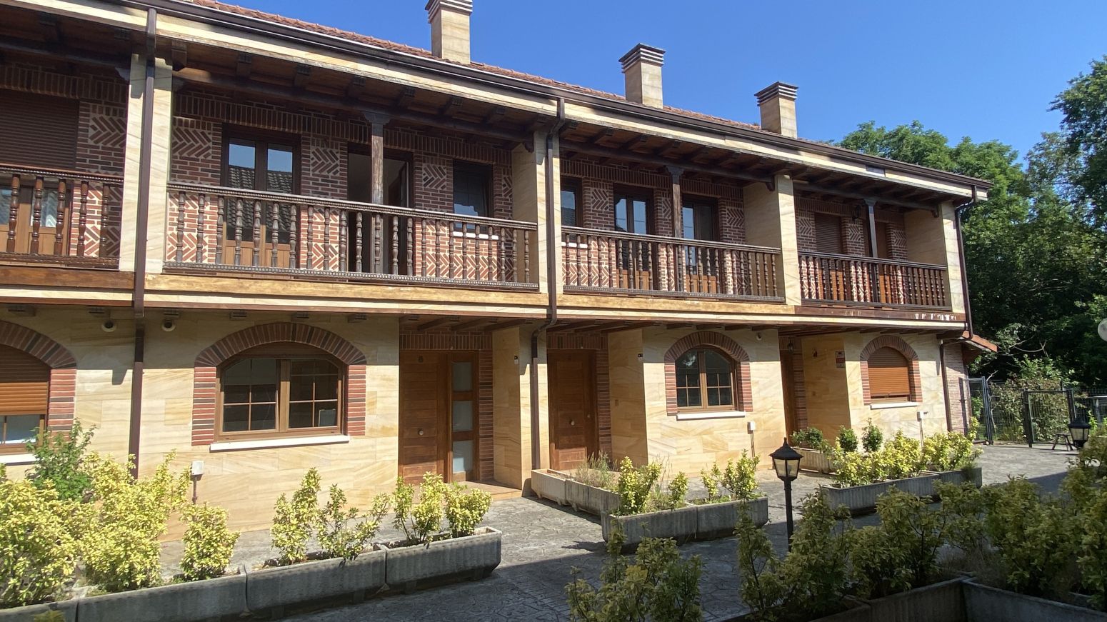Exterior view of Single-family semi-detached for sale in Medio Cudeyo  with Heating, Private garden and Balcony