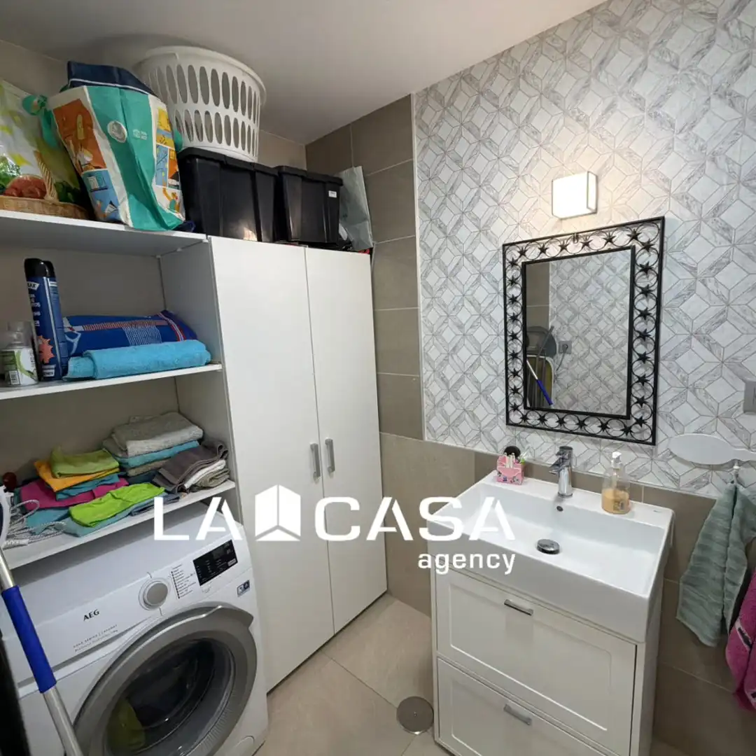 Pis amb piscina en venda a Entrenúcleos, imagen 18
