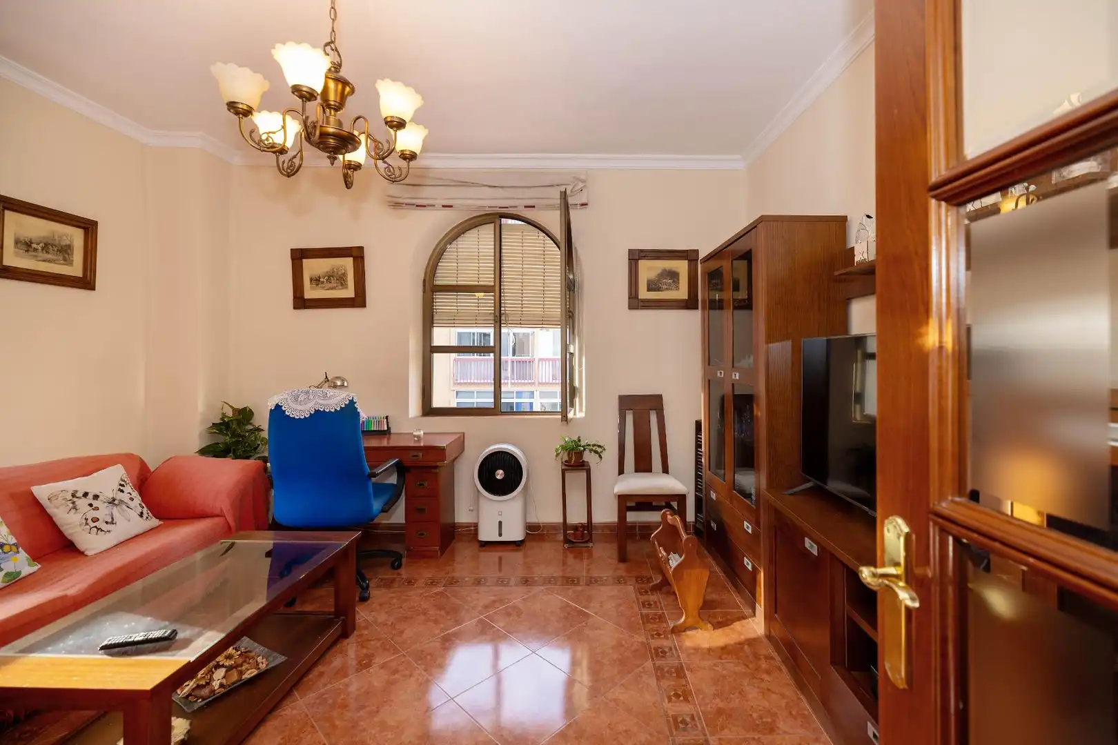 Appartamento con terrazza in vendita a Calle Calle Martínez Maldonado, imagen 2