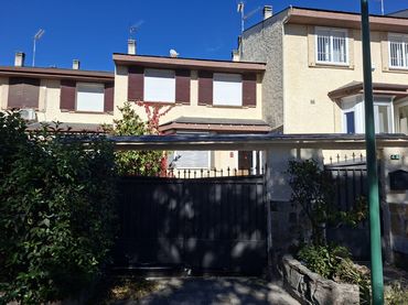 Adossat en venda a Calle Mediterráneo