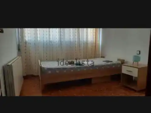 Dormitori de Pis en venda en Úbeda amb Aire condicionat