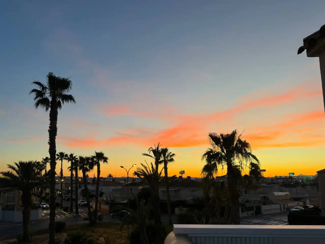 Vista exterior de Apartamento en venta en Torrevieja con Aire acondicionado, Calefacción y Terraza