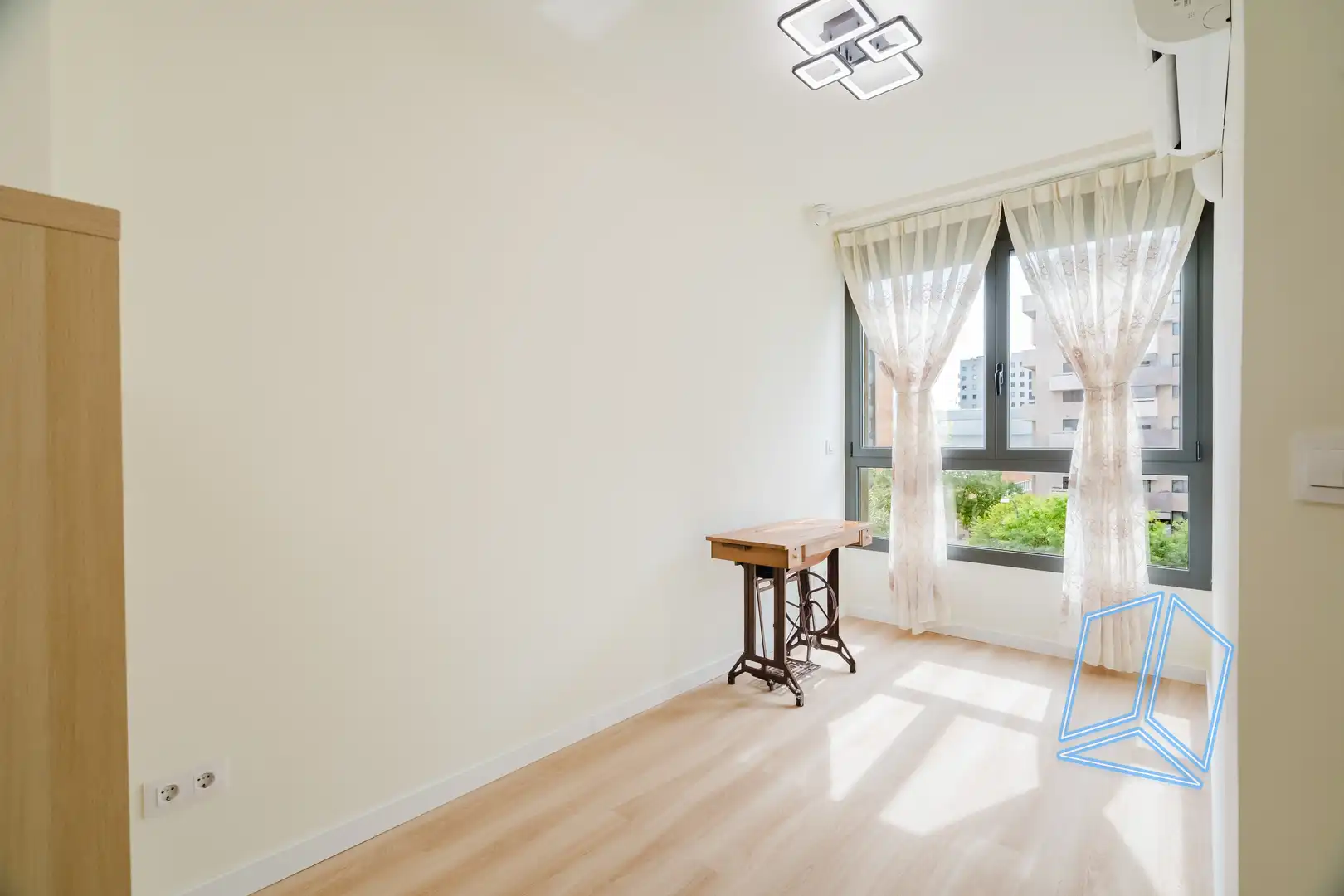 Habitación de Piso en venta en Barcelona con Calefacción