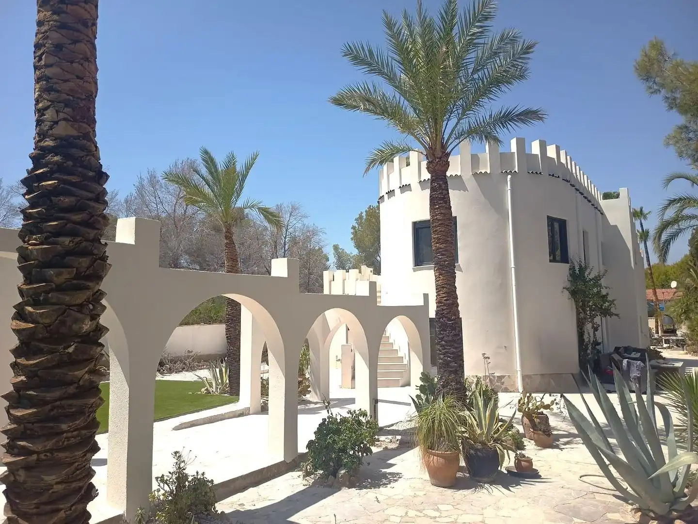 Vista exterior de Casa o chalet en venta en L'Alfàs del Pi con Jardín privado, Terraza y Trastero