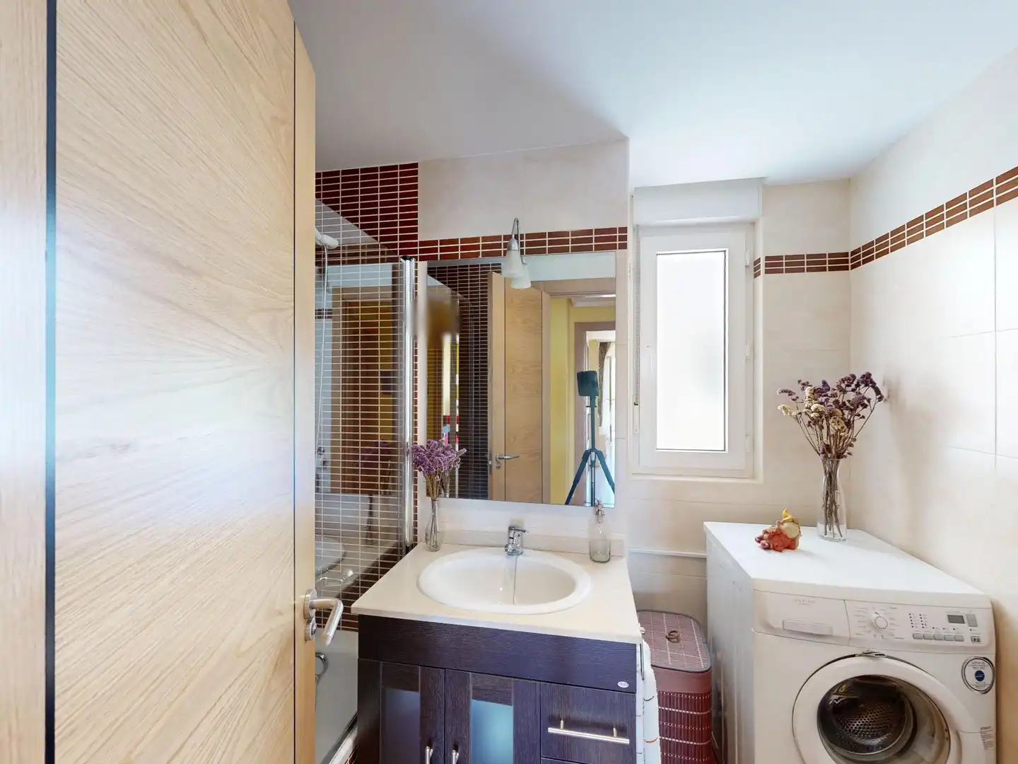 Bathroom of Flat for sale in Foz  with Heating, Terrace and Storage room