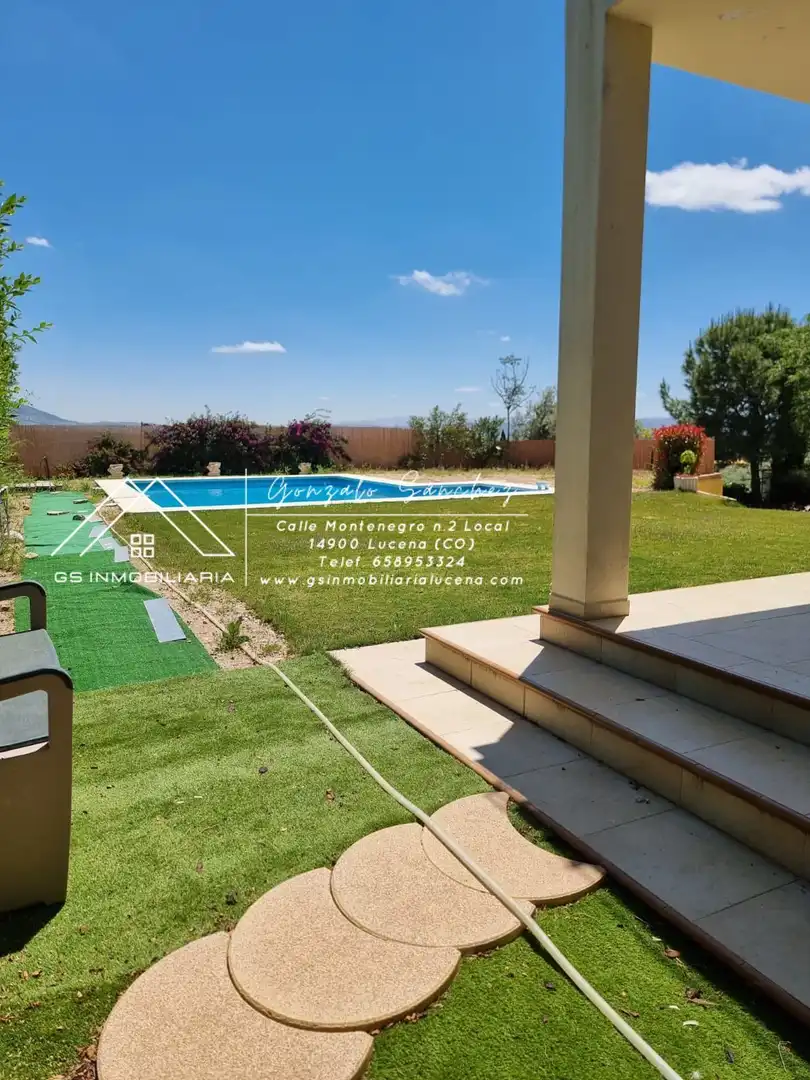Schwimmbecken von Country house zur Miete in Lucena mit Klimaanlage, Schwimmbad und Möbliert