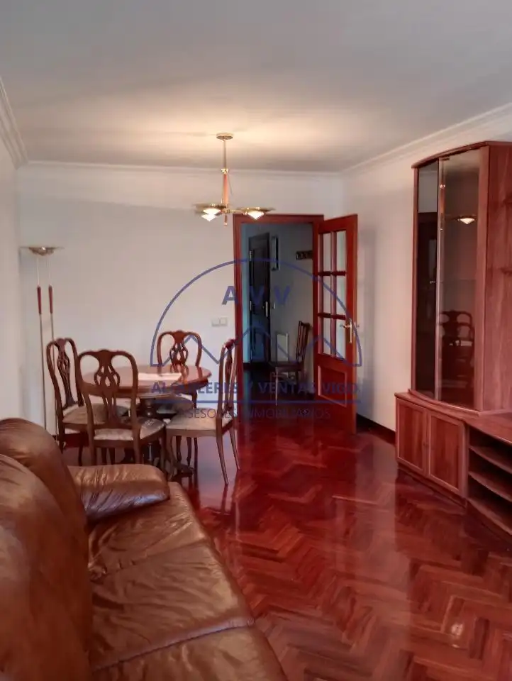 Dining room of Flat for sale in Vigo   with Heating, Parquet flooring and Storage room