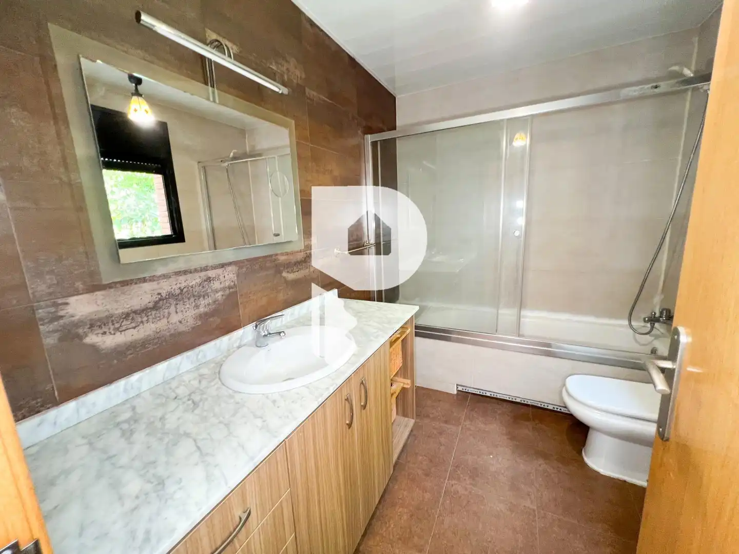 Bathroom of Houses for sale in Pallejà  with Heating, Private garden and Terrace