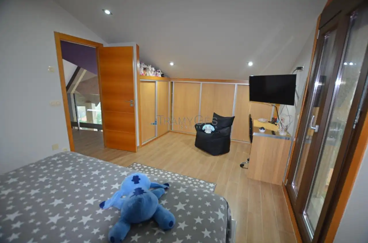 Habitación de Casa o chalet en venta en Tui con Calefacción, Jardín privado y Terraza