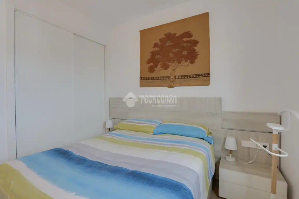 Habitación de Piso en venta en L'Hospitalet de Llobregat con Aire acondicionado, Calefacción y Trastero