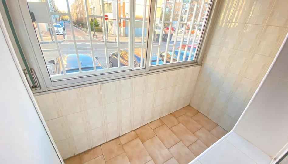 Photo 1 of Flat to share in N/a, Palomeras Sureste, Madrid