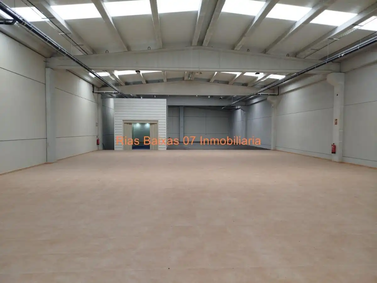 Nave industrielle à louer à Mos, imagen 29