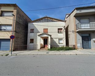 Vista exterior de Edifici en venda en Puig-reig