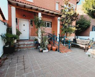 Terrasse von Haus oder Chalet zum verkauf in Meco mit Klimaanlage, Heizung und Privatgarten