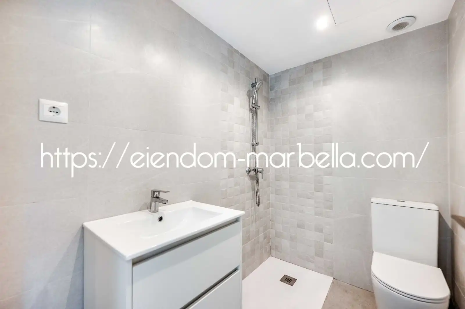 Apartament en venda a Puerto Deportivo