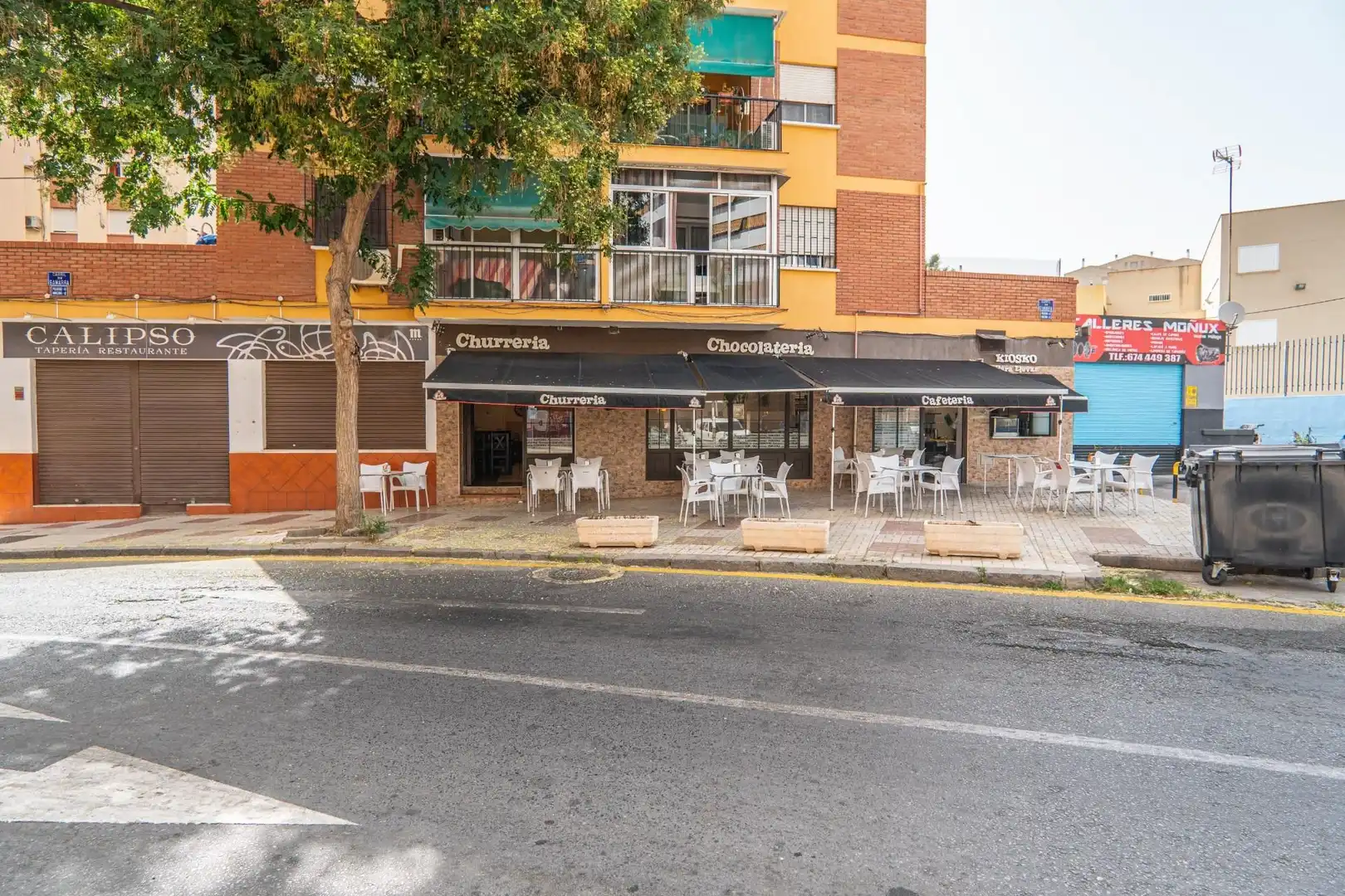 Vista exterior de Local en traspaso en Málaga