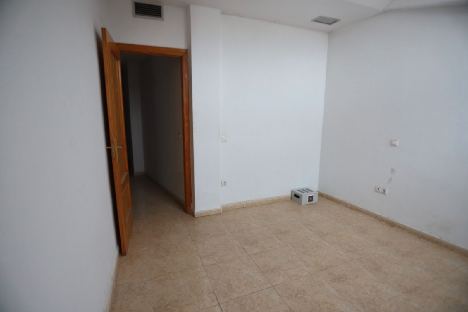Flat for sale in Herencia