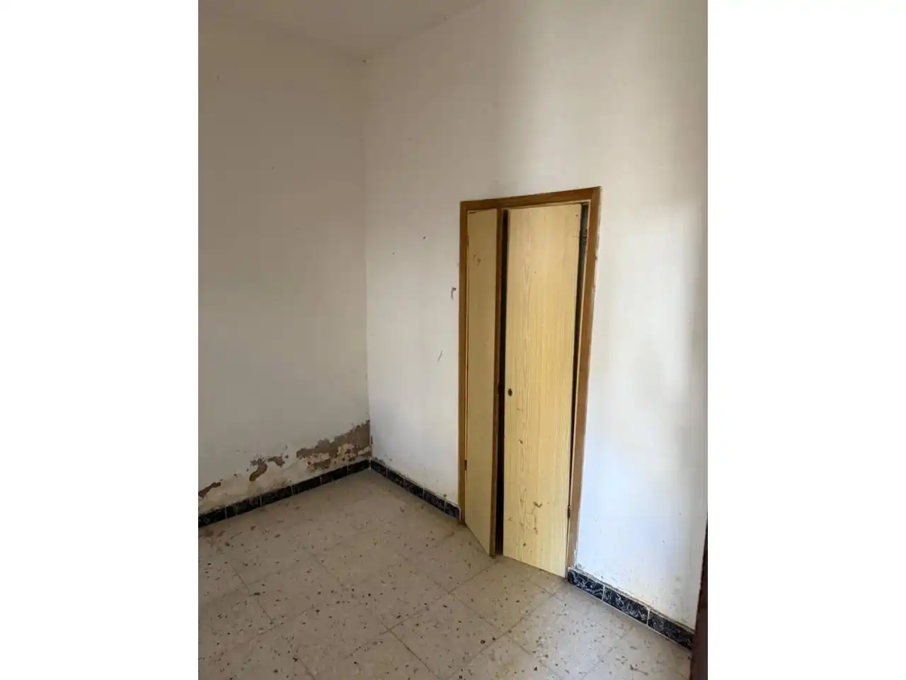 Habitación de Casa adosada en venta en Segura de León