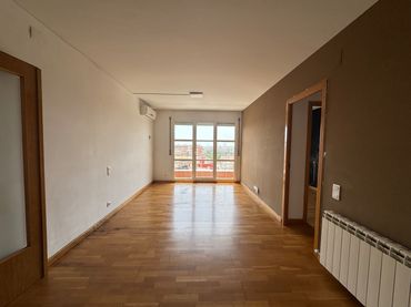 Pis amb balcó en venda a Avinguda de Béjar