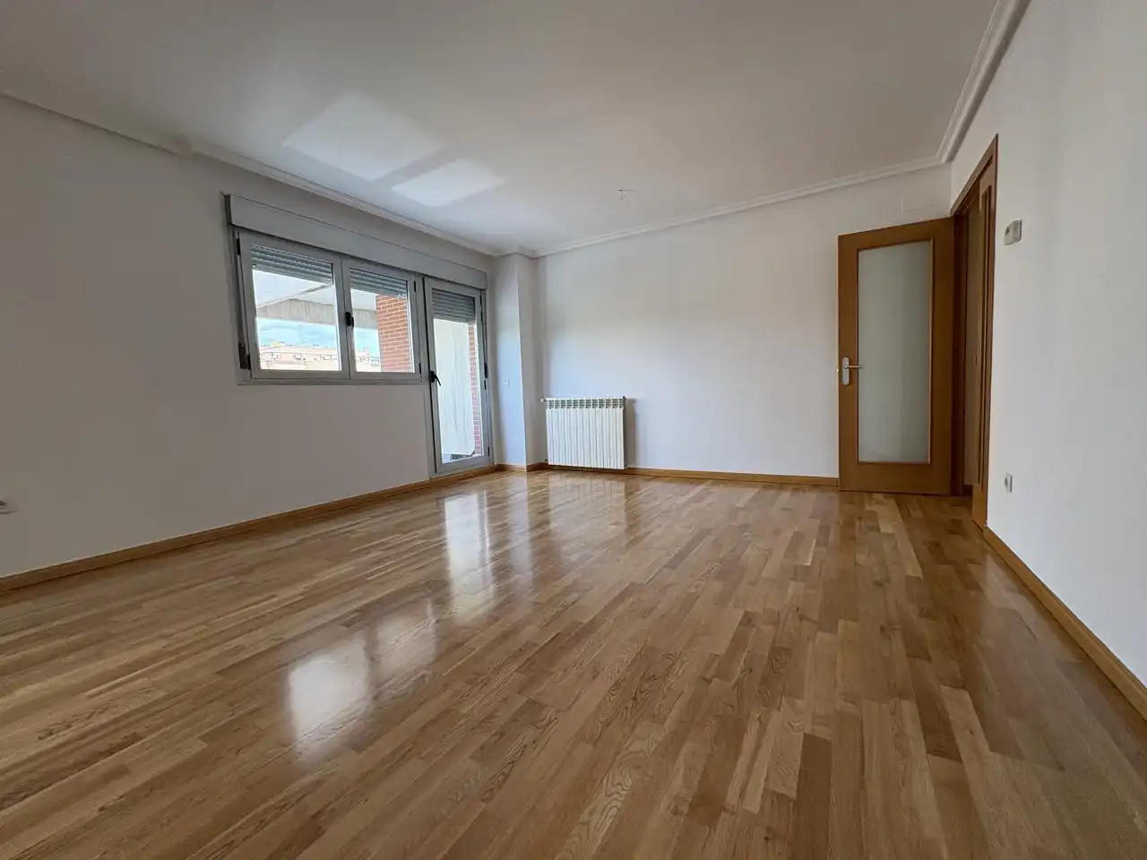 Sala de estar de Piso en venta en Madrid con Calefacción, Terraza y Trastero