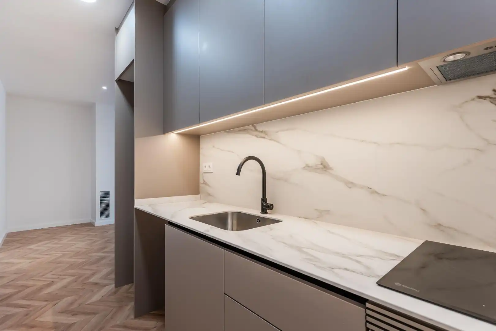 Küche von Erdgeschoss zum Verkauf in Montmeló mit Heizung und Balkon
