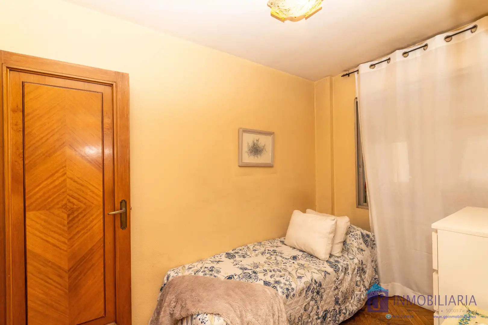 Dormitori de Pis en venda en Zaragoza amb Parquet, Terrassa i Traster