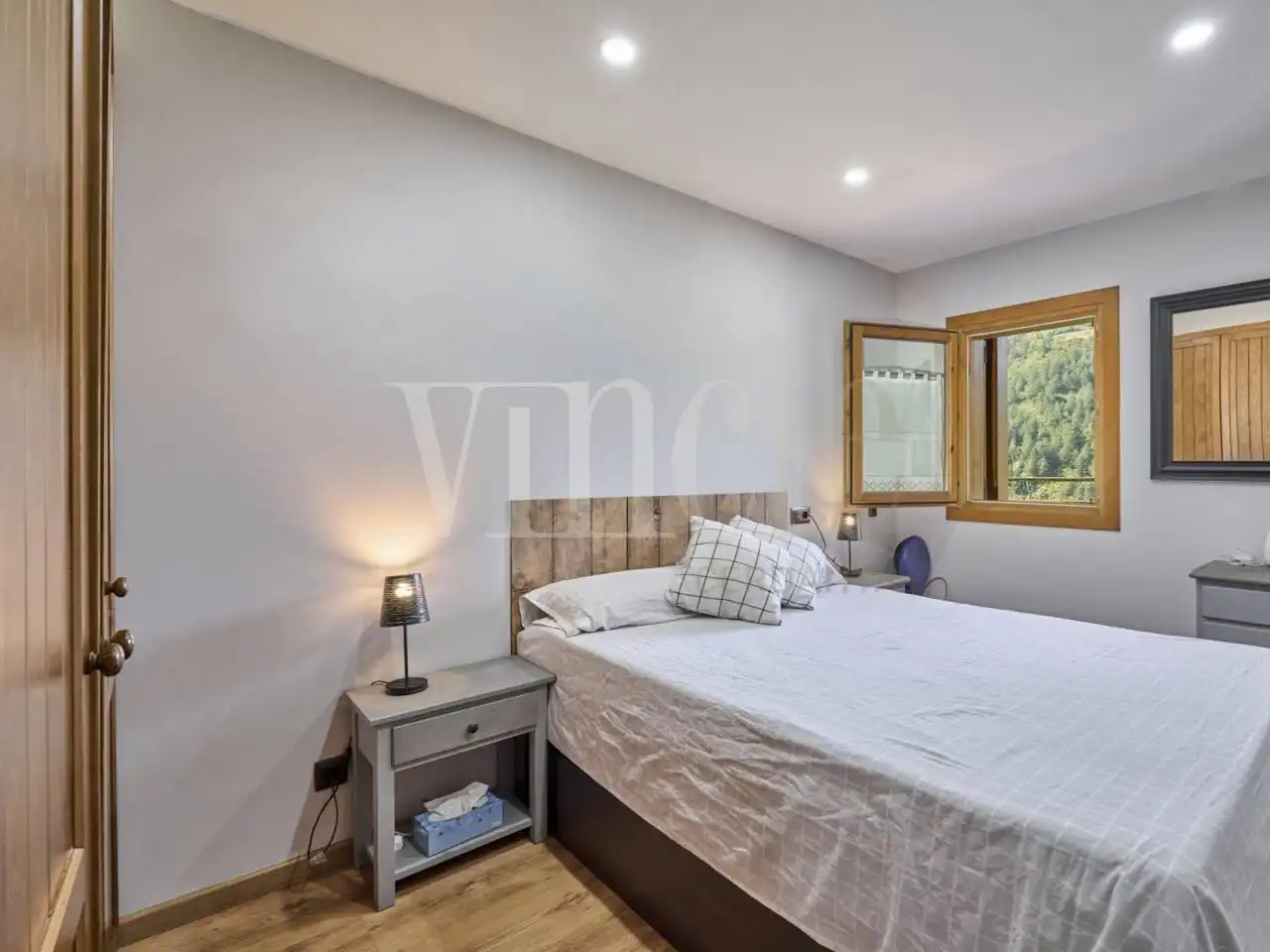 Habitación de Casa adosada en venta en Montellà i Martinet con Calefacción, Parquet y Terraza