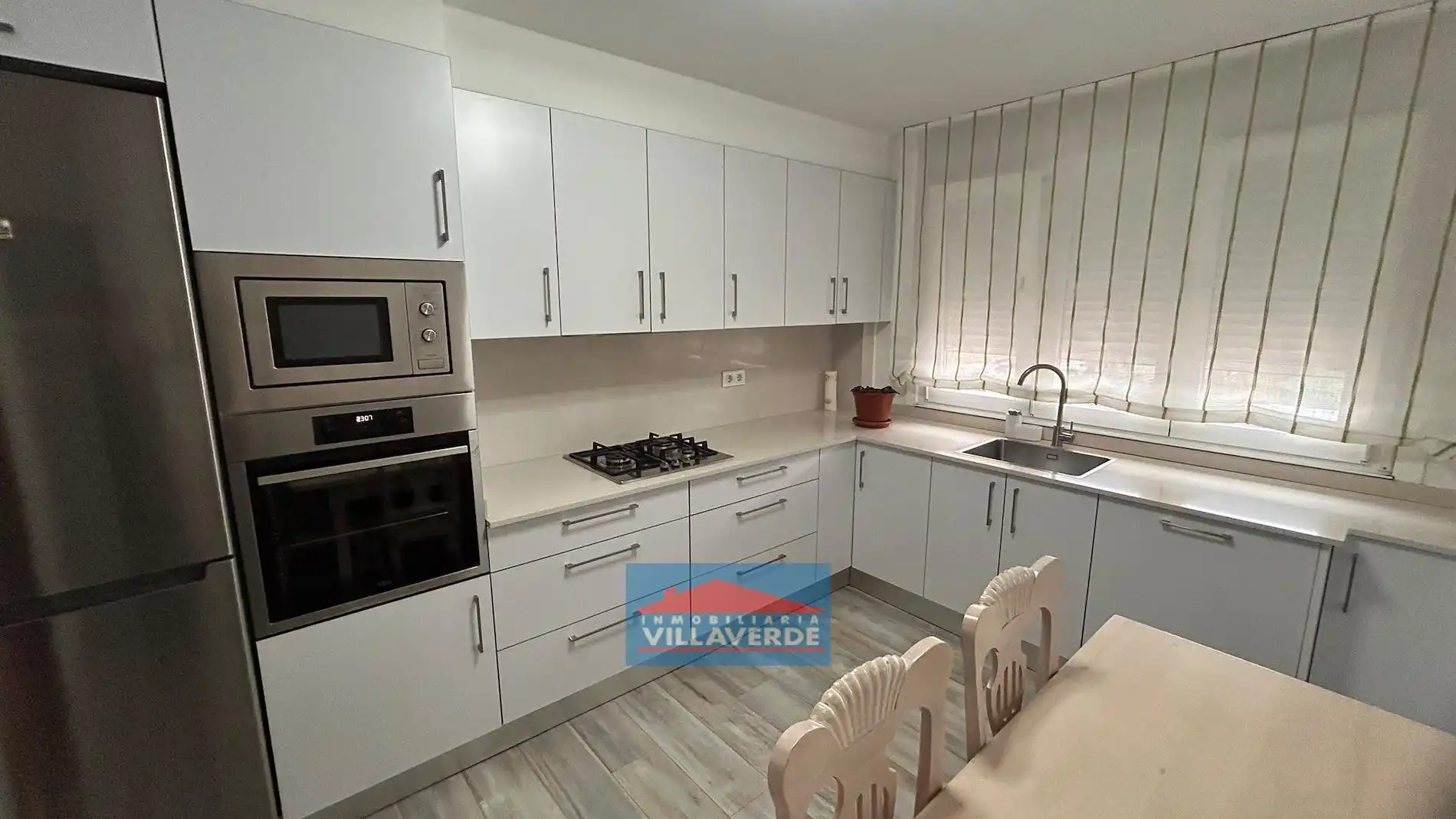 Kitchen of Flat for sale in Cangas   with Heating, Parquet flooring and Storage room