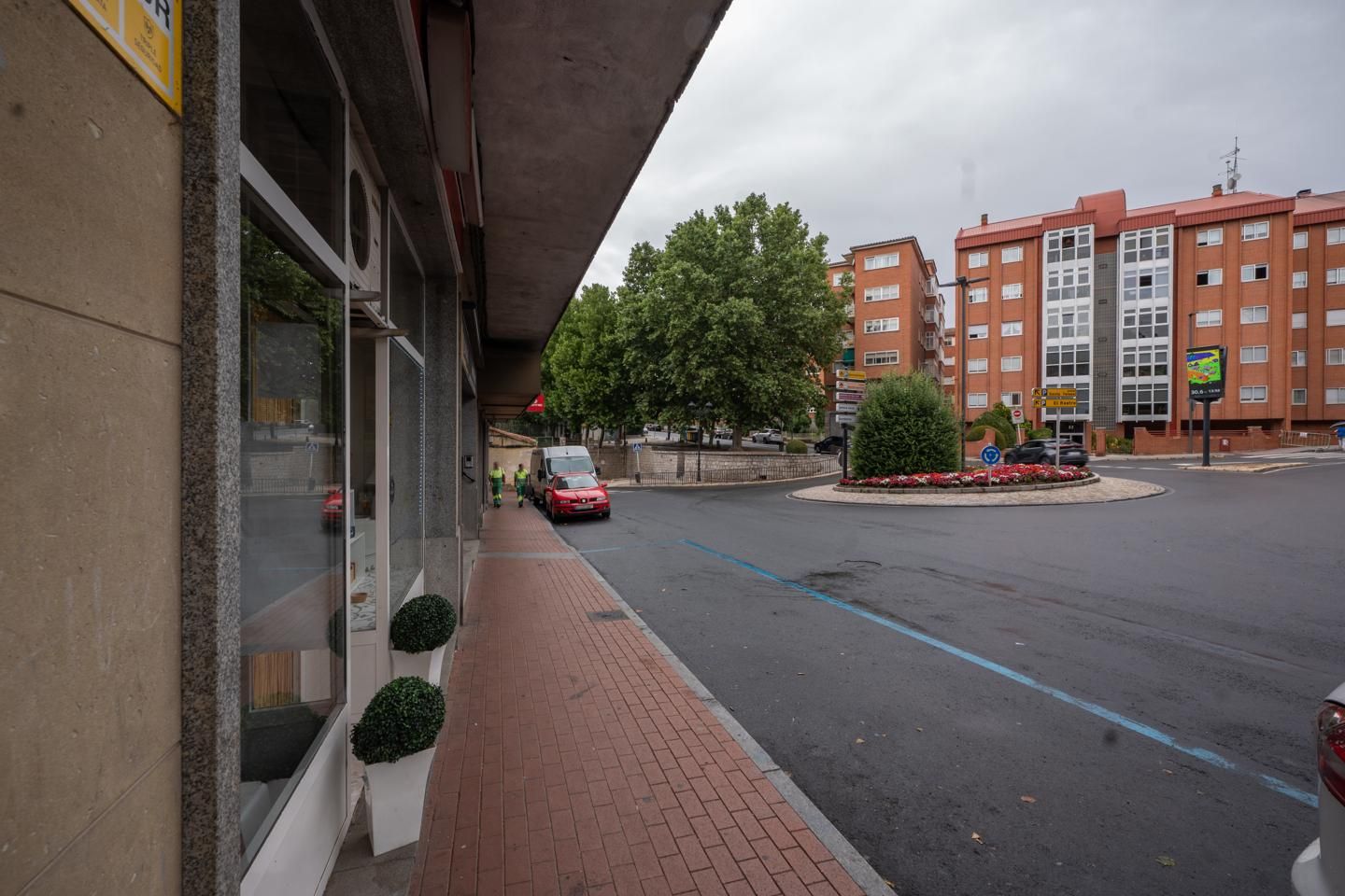 Vista exterior de Garatge en venda en Ávila Capital