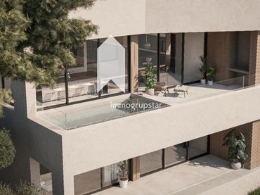 Casa amb balcó en venda a Calafat