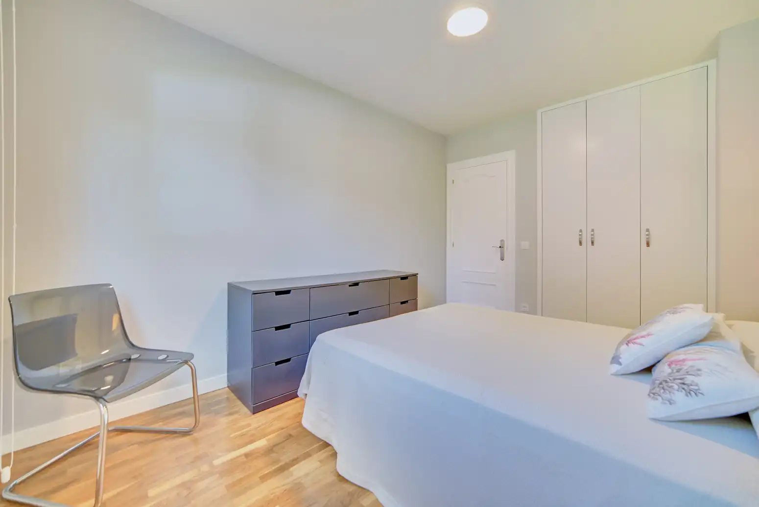 Dormitori de Casa o xalet en venda en Valle de Egüés / Eguesibar amb Calefacció, Parquet i Terrassa