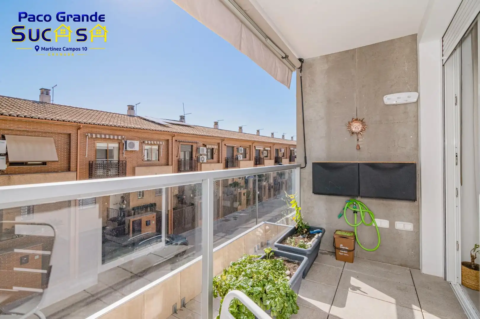 Balcony of Flat for sale in Poniente
