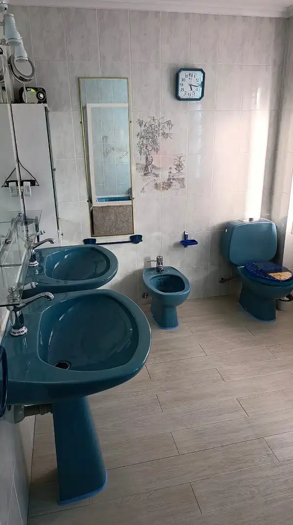 Baño de Casa o chalet en venta en Santa Marta de Tormes con Calefacción, Jardín privado y Parquet