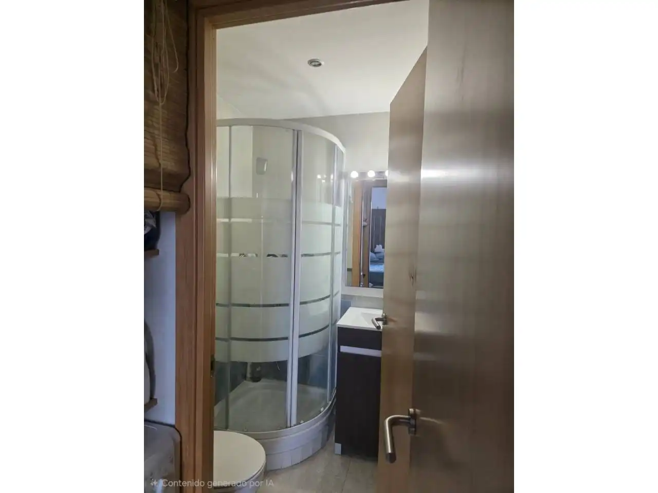 Flat with terrace for sale in Calle Balmes, imagen 7
