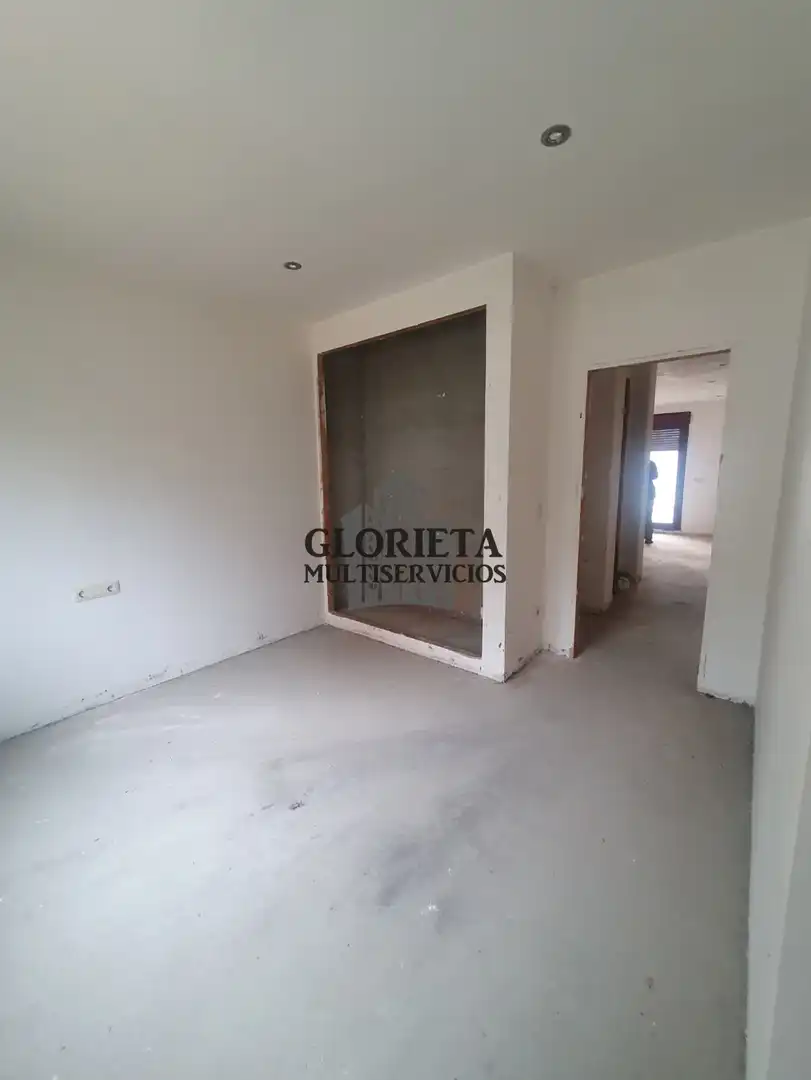 Casa adosada en venta en Vigo  con Calefacción, Parquet y Terraza