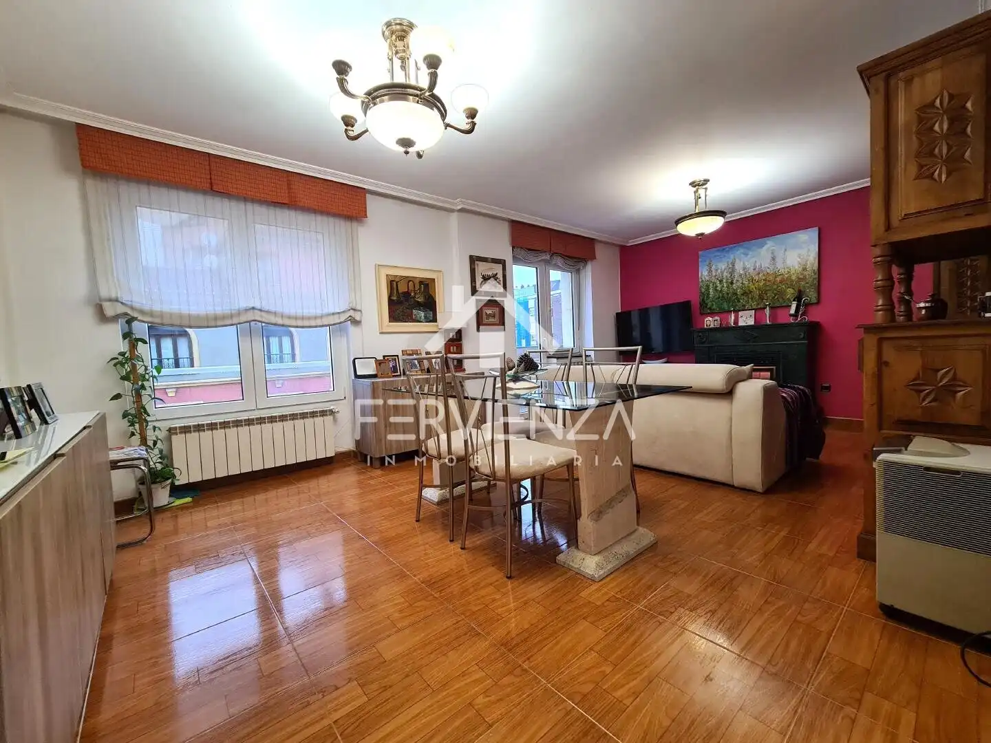 Sala d'estar de Pis en venda en Oviedo 