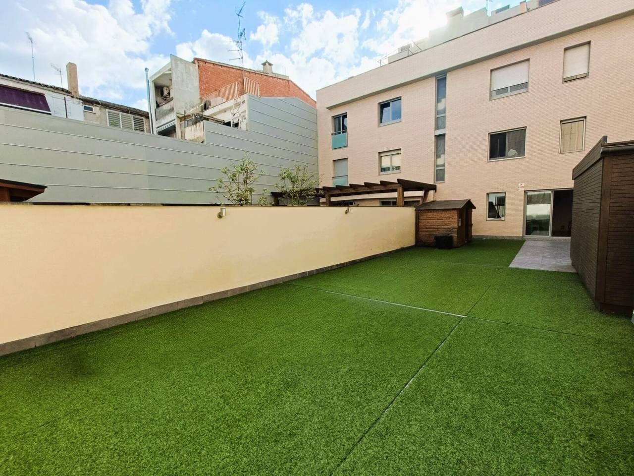 Terrace of Flat for sale in Badalona  with Air Conditioner, Heating and Parquet flooring